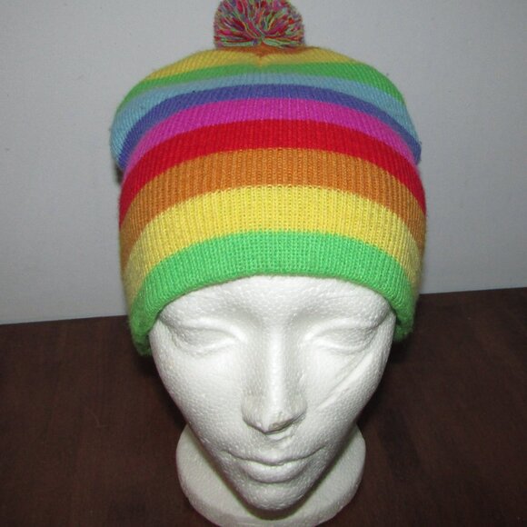 Rainbow Striped Togue - Picture 2 of 4